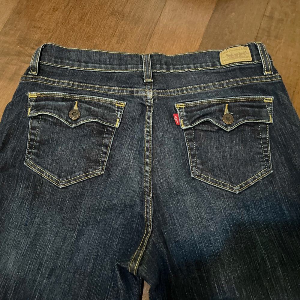 dark wash bootcut women's levi's